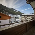 Apartment Center