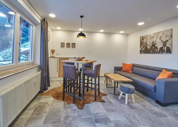 Apartment Center
