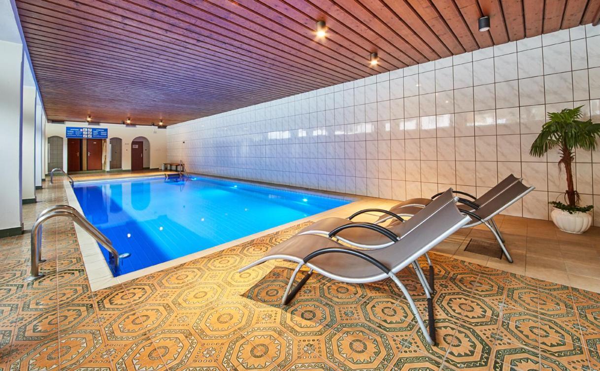 Center Apartment *